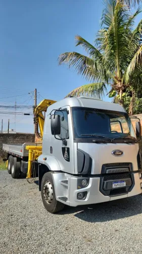 Locação de caminhão Munk 36 toneladas 