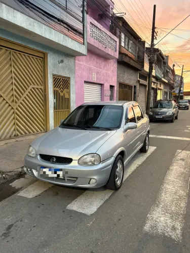 Chevrolet Corsa Sedan Super Milenium 1.0 MPFI 16V 2000