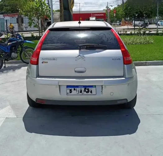 Citroen C4 GLX 1.6 Flex 16V 5P Mec. 2011