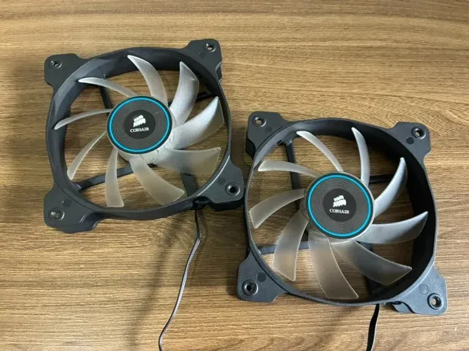 Cooler Fan Corsair AF120 - Versão silenciosa - Led Azul