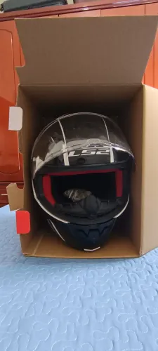 Capacete lS2 PRETO BRANCO 60