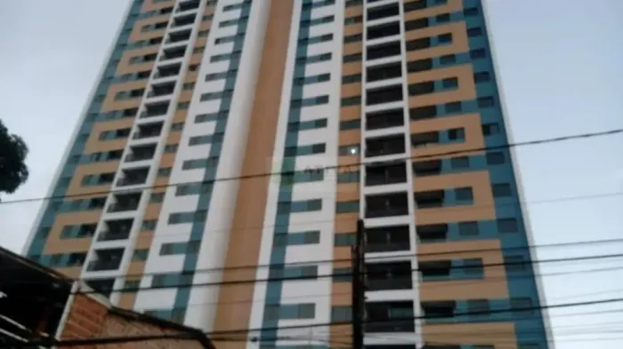 Imóvel para aluguel possui 50 metros quadrados com 2 quartos em Iputinga - Recife - PE