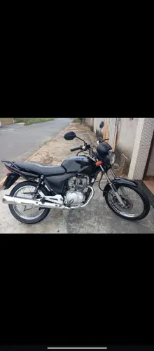 Moto Honda CG 150 completo