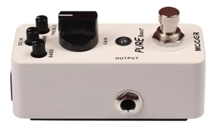 Pedal de Efeito Boost Mooer Pure Boost para Guitarra Elétrica Branco
