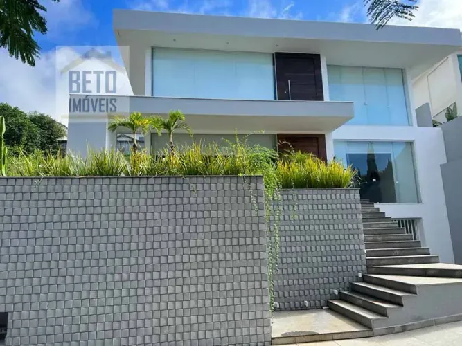 Sobrado para aluguel tem 500 metros quadrados com 3 quartos em Lagoa - Macaé - RJ
