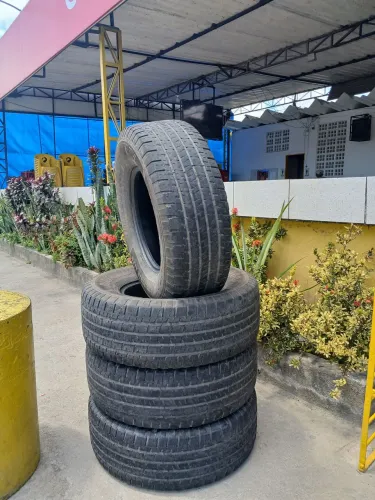 Pneu Goodyear  265 7016