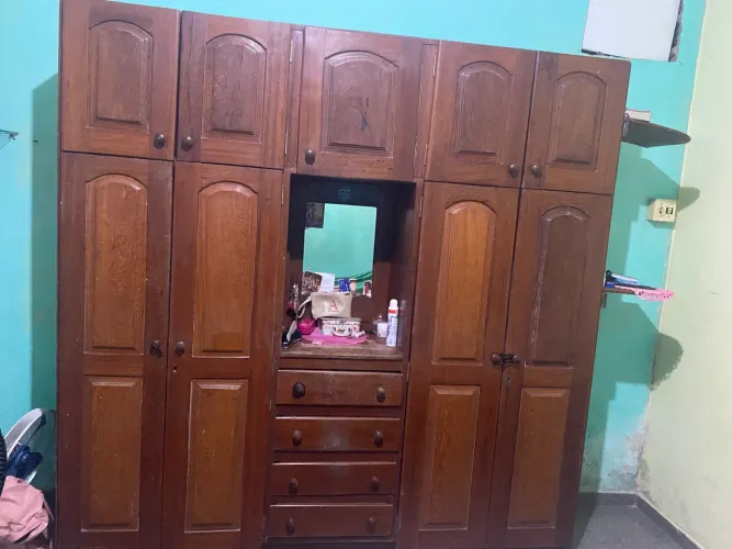 Guarda roupa de angelim