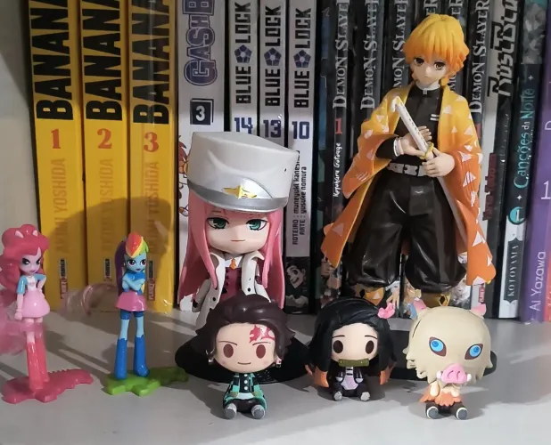 Figures zero two, demon slayer e my little pony
