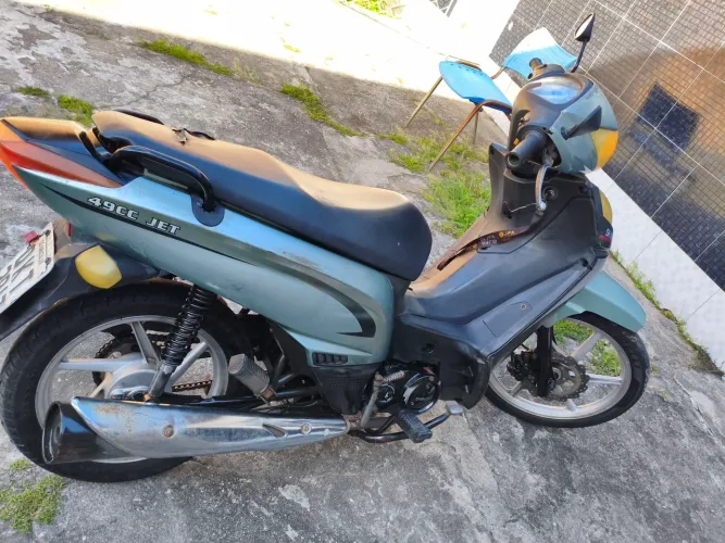 Vendo moto jet Shineray 2014 único dono