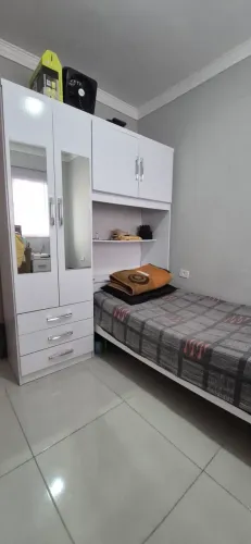 Guarda-Roupa Solteiro com Cabeceira e Baú 4 Portas 3 Gavetas