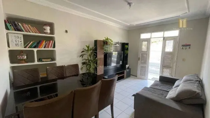 Apartamento com 3 dormitórios à venda, 80 m² por R$ 299.000,00 - Monte Castelo - Fortaleza