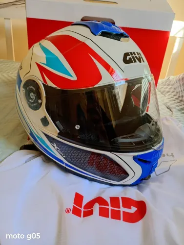 Capacete novo
