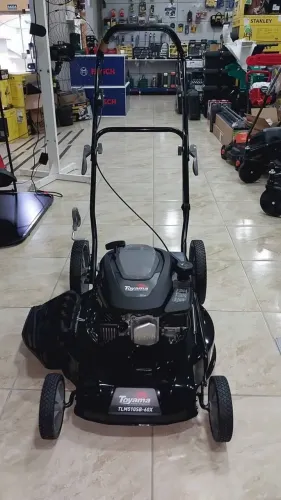 Cortador de grama a gasolina 6hp Toyama - Nova/Loja