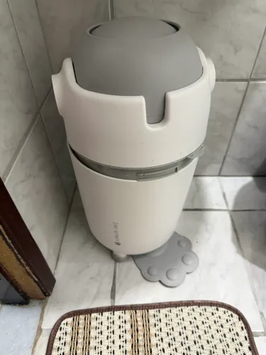 lixeira de bebê antiodor