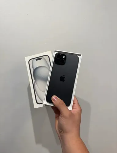 iPhone 15 128GB