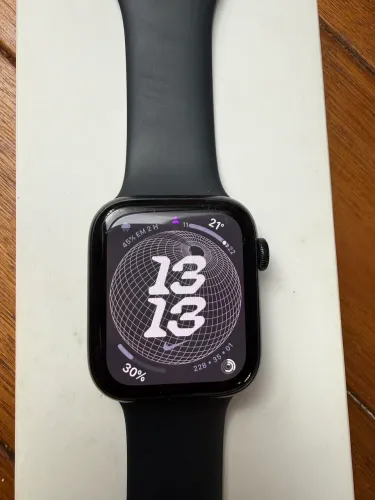 Apple Watch SE 2 44