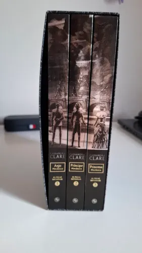 Box de livros - Peças Infernais