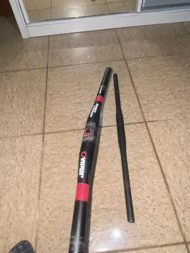 Vendo 2 guidões mtb
