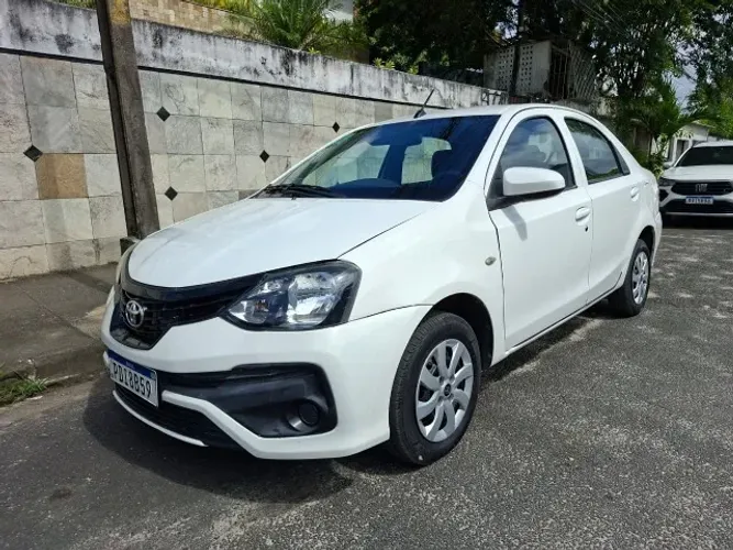 Toyota Etios X Sedan 1.5 Flex 16V 4P Aut. 2020