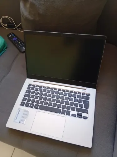 Notebook Samsung Book GO
