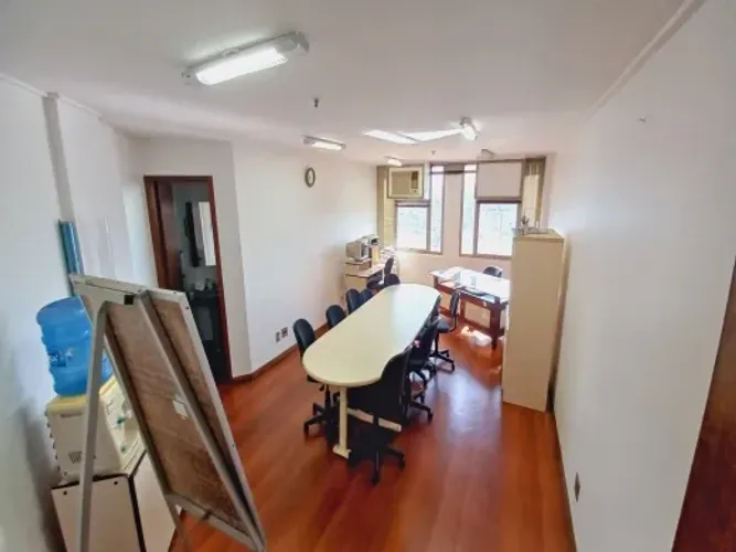 Sala / Conjunto à venda em Belo Horizonte