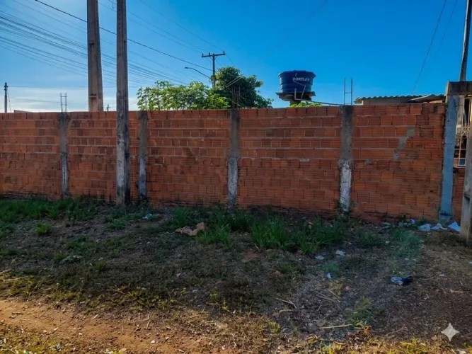 Vendo ou troco lote no Betinho próximo ao pedra90 