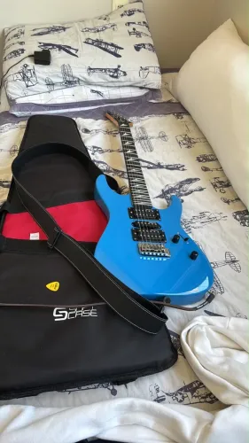 Guitarra ESP LTD MT-130