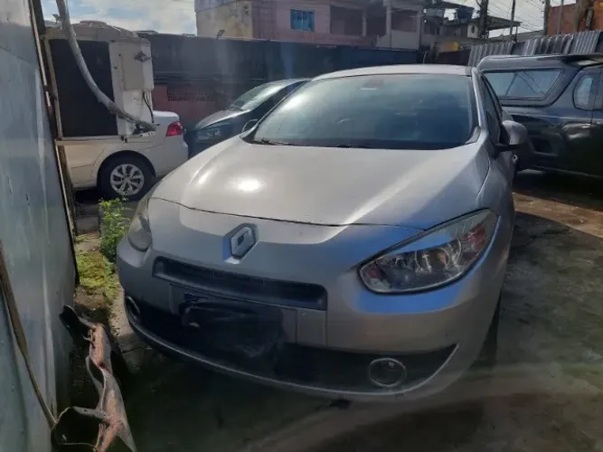 Renault Fluence Sedan Privilège 2.0 16V Flex AUT 2014
