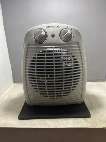 Ventilar e aquecedor de pequeno porte