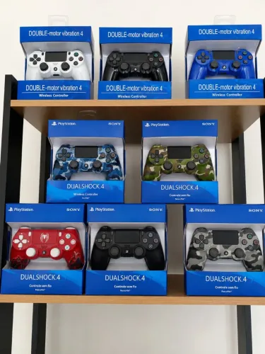Controle ps4 compatível com Pc e tv celular etc
