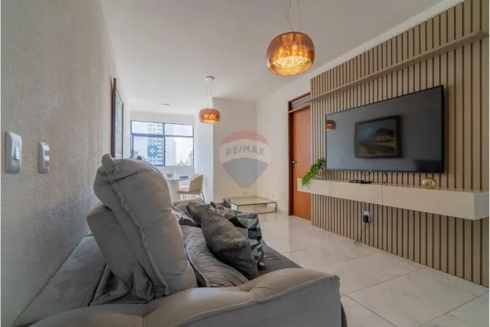 Apartamento à venda, 3 dormitórios, área de lazer e localizado no Jardim Oceania.