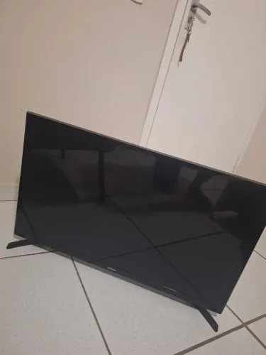 TV Samsung Smart LED 32" UN32J4300 - com defeito - Para conserto ou Peças