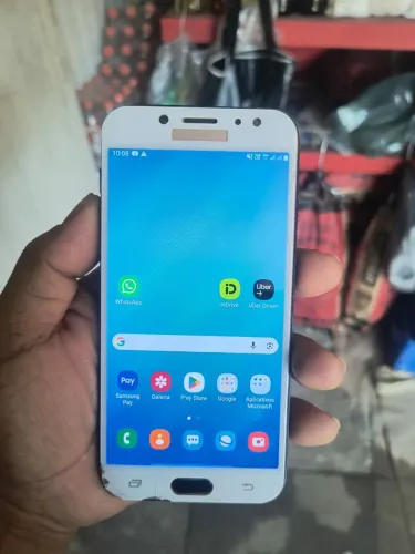 Galaxy J7 pro 64 gigas.