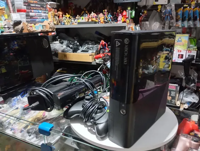 Xbox 360 modelo super slim 2014