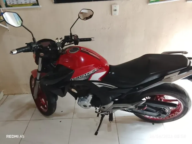 Vendo cb twitter 250cc 2021