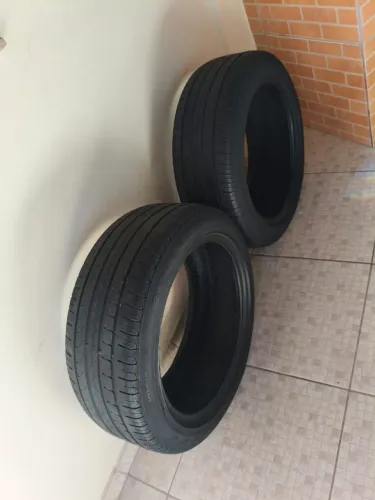 Pneus Pirelli 215 50 r17