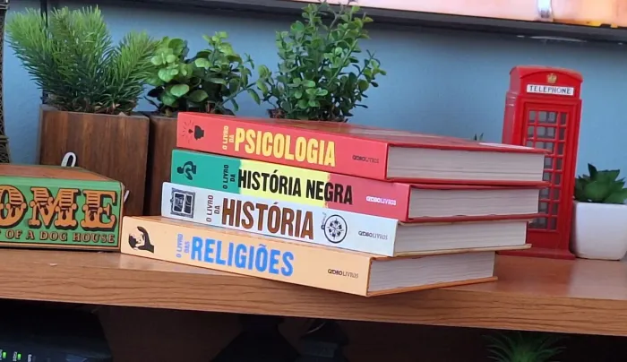 Quatro livros novinhos da coleção Editora Globo