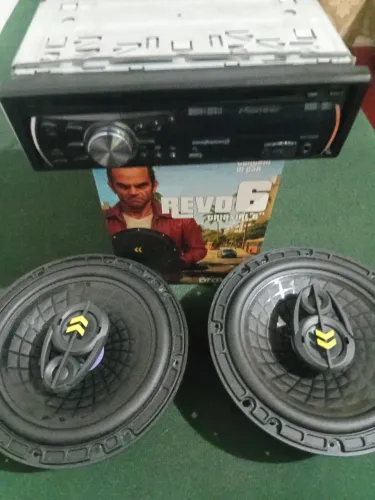 Radio Pioneer+ alto falante