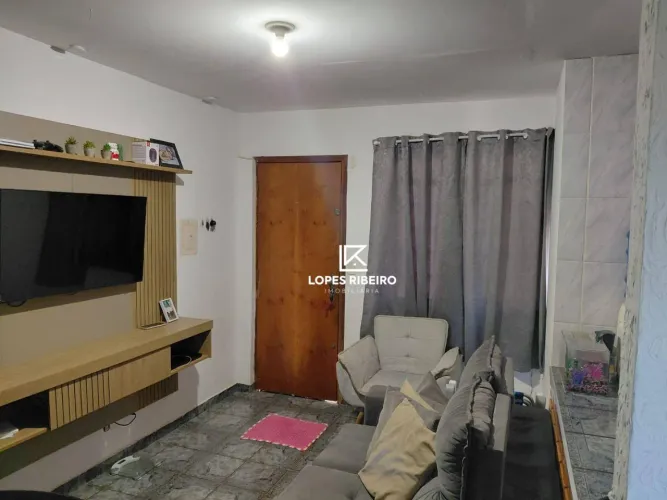 Apartamento com 2 dormitórios à venda, 48 m² por R$ 110.000 - Conjunto Habitacional Robert
