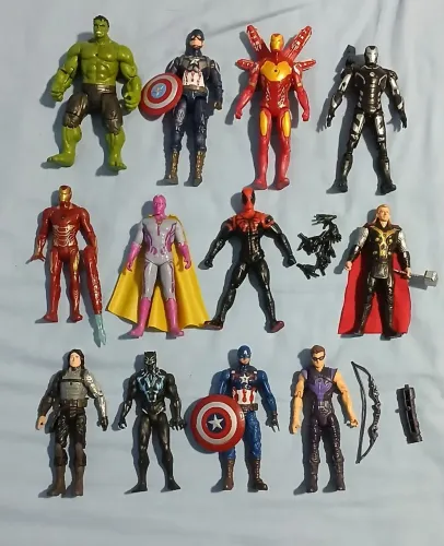 Bonecos marvel bootlegs lote
