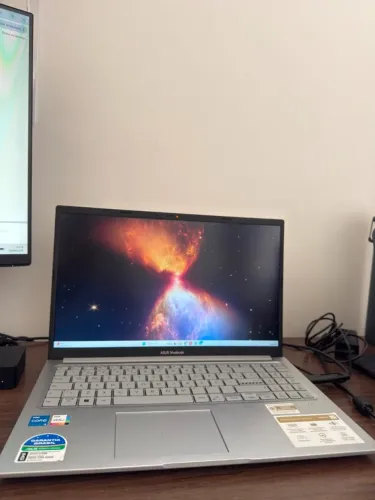 Notebook ASUS Vivobook 15, Intel Core i5 13a geração, 8GB, 256GB SSD