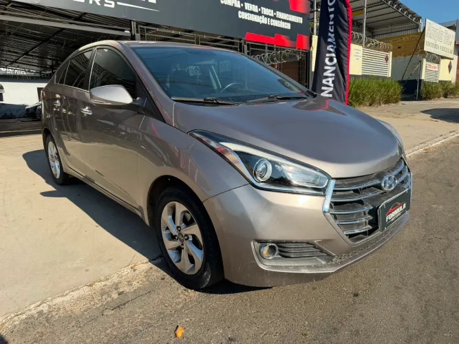 Hyundai HB20S Premium 1.6 Flex 16V Aut. 4P 2017