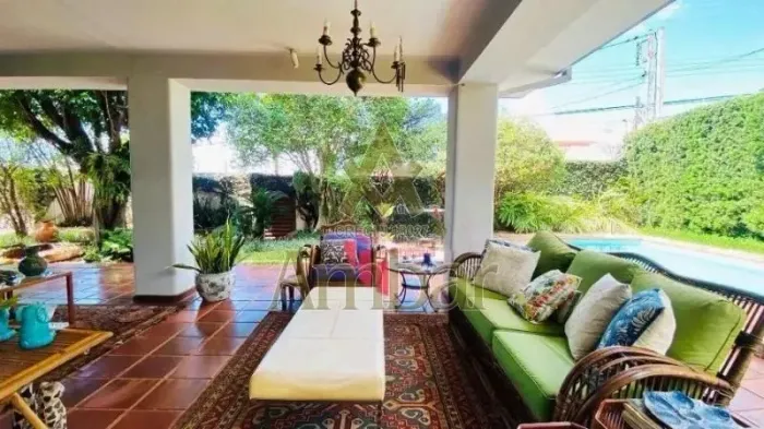 Linda casa residencial/ comercial á venda no bairro Jardim Sumaré/ Ribeirão Preto.