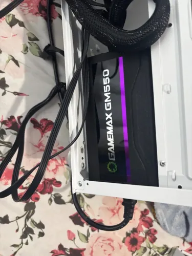 GM 550w gamemax