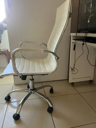 Vendo cadeira executiva