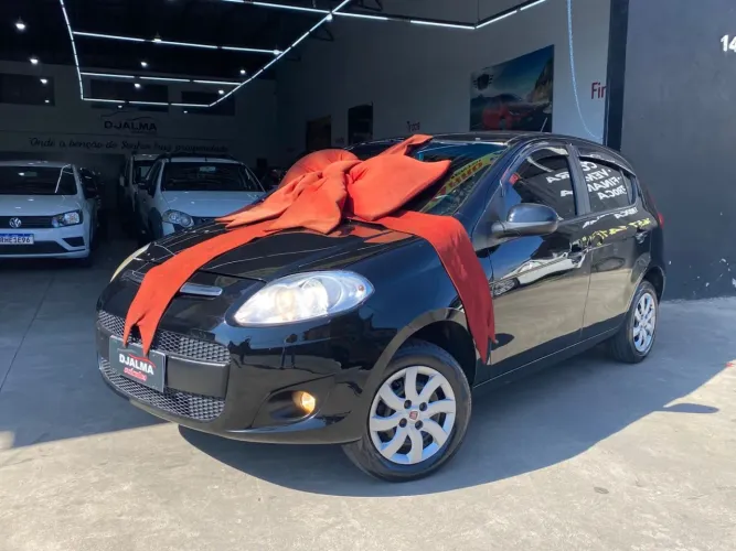Fiat Palio Attractive 1.0 EVO Fire Flex 8V 5P 2012