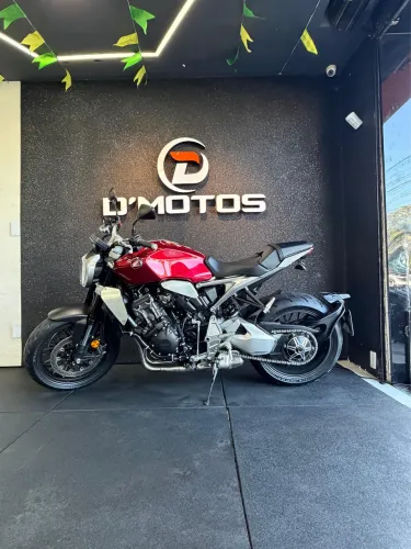 HONDA CB 1000R - 2023 - SUPER PREMIUM