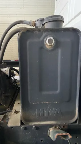 Vendo bomba hidráulica para basculante
