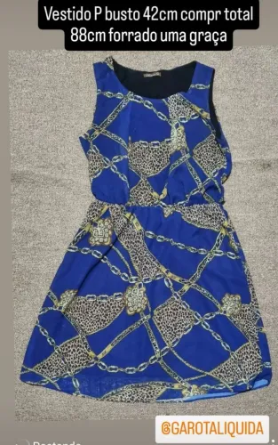 Vestido P azul com estampa uma graça