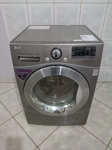 Lava e Seca LG 10kg 110V - 6 x 257 no Cartão, com Garantia